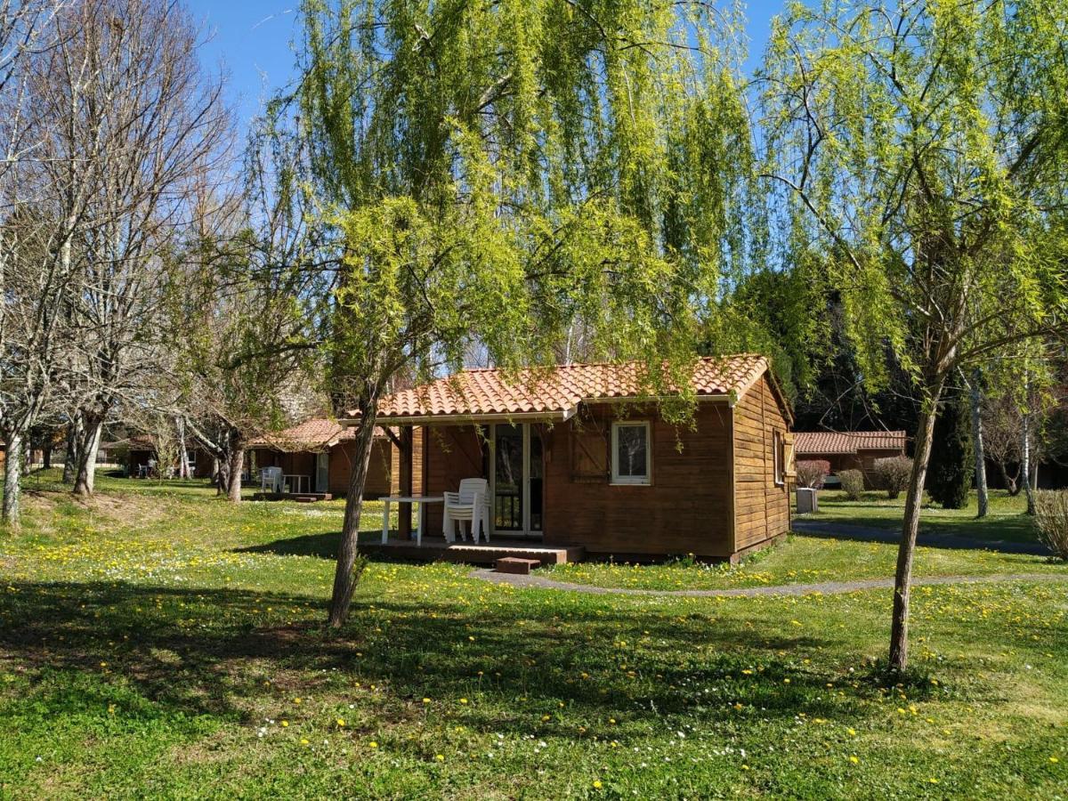 Готель Domaine De Guillalmes Fumel Екстер'єр фото